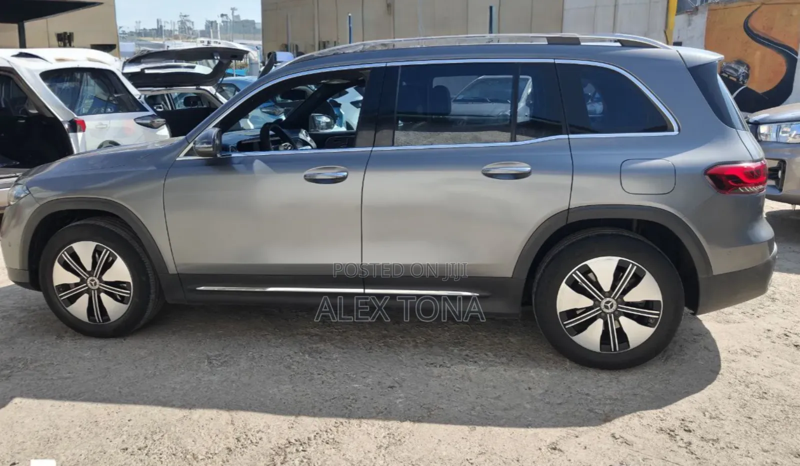 Mercedes-Benz EQB 2022 Gray