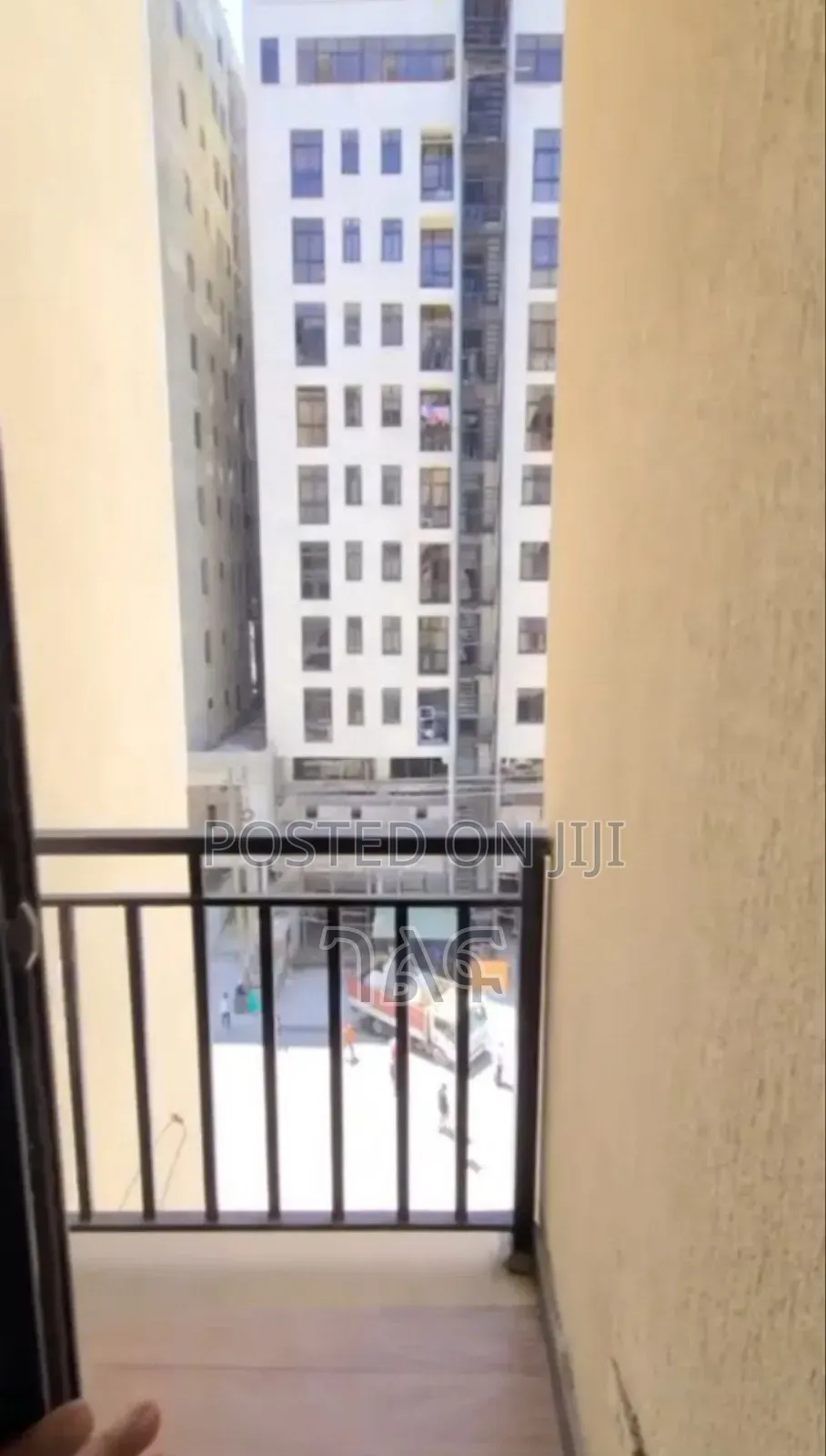 2bdrm Apartment in በጣም አስቼኳይ ሽያጭ ከታዋቂ, Bole for sale