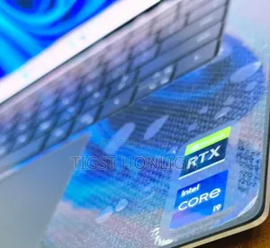 New Laptop Dell XPS 15 32GB Intel Core I9 SSD 1T