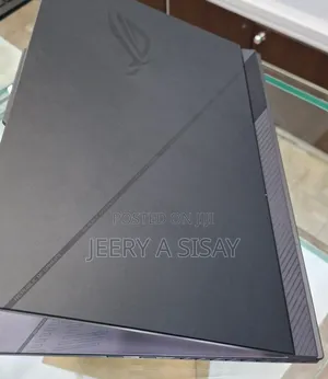 New Laptop Asus ROG Strix G15 16GB Intel Core I9 SSD 1T