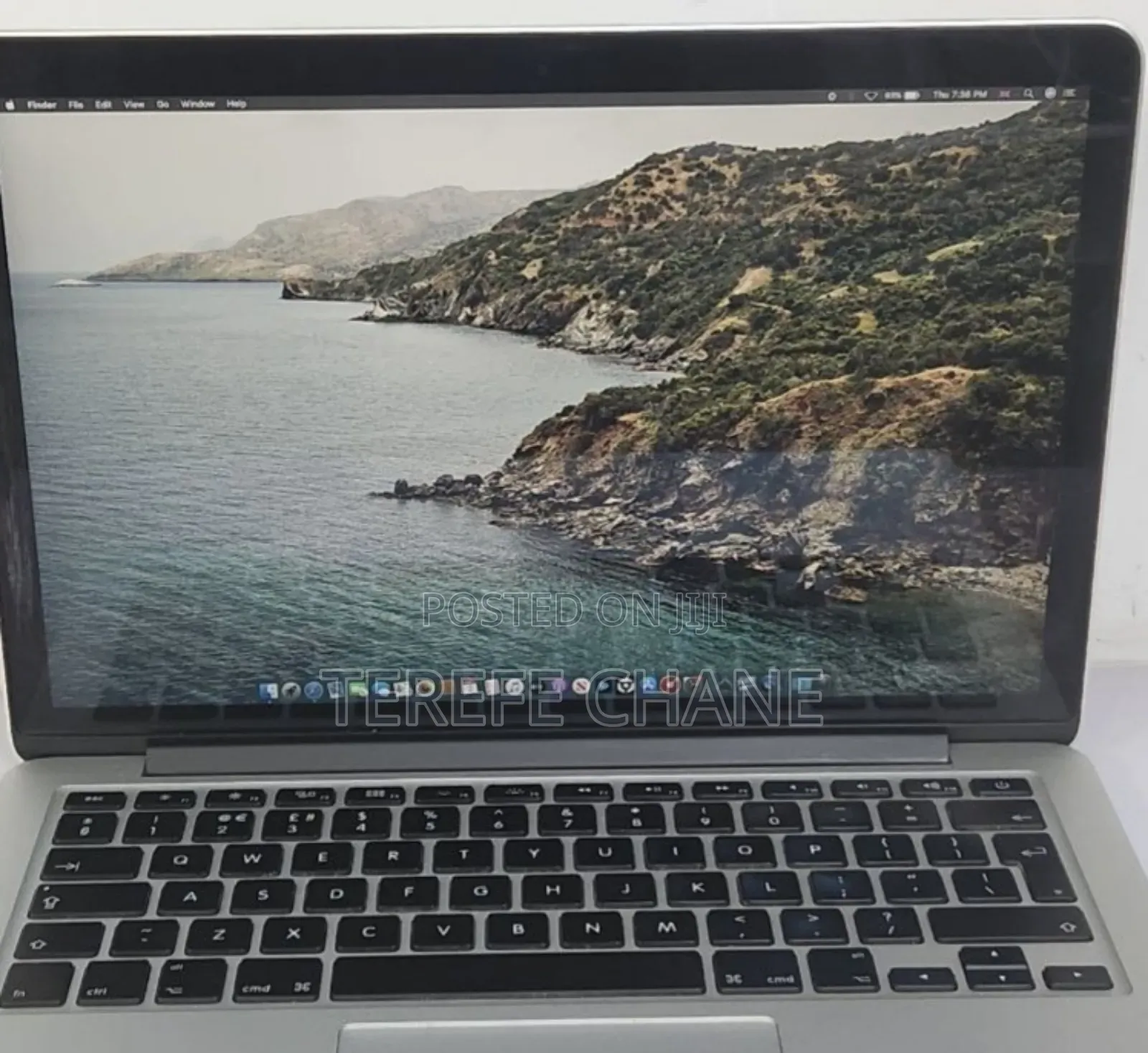 New Laptop Apple MacBook Pro 2015 8GB Intel Core I5 SSD 256GB