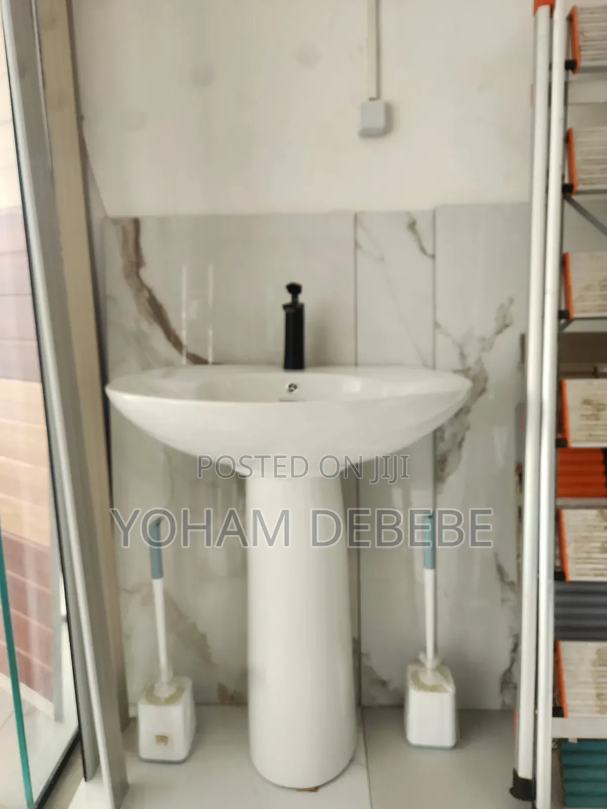 Wc Set (Toilet Nd Handwash)