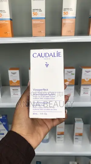 Photo - Caudalie Serum
