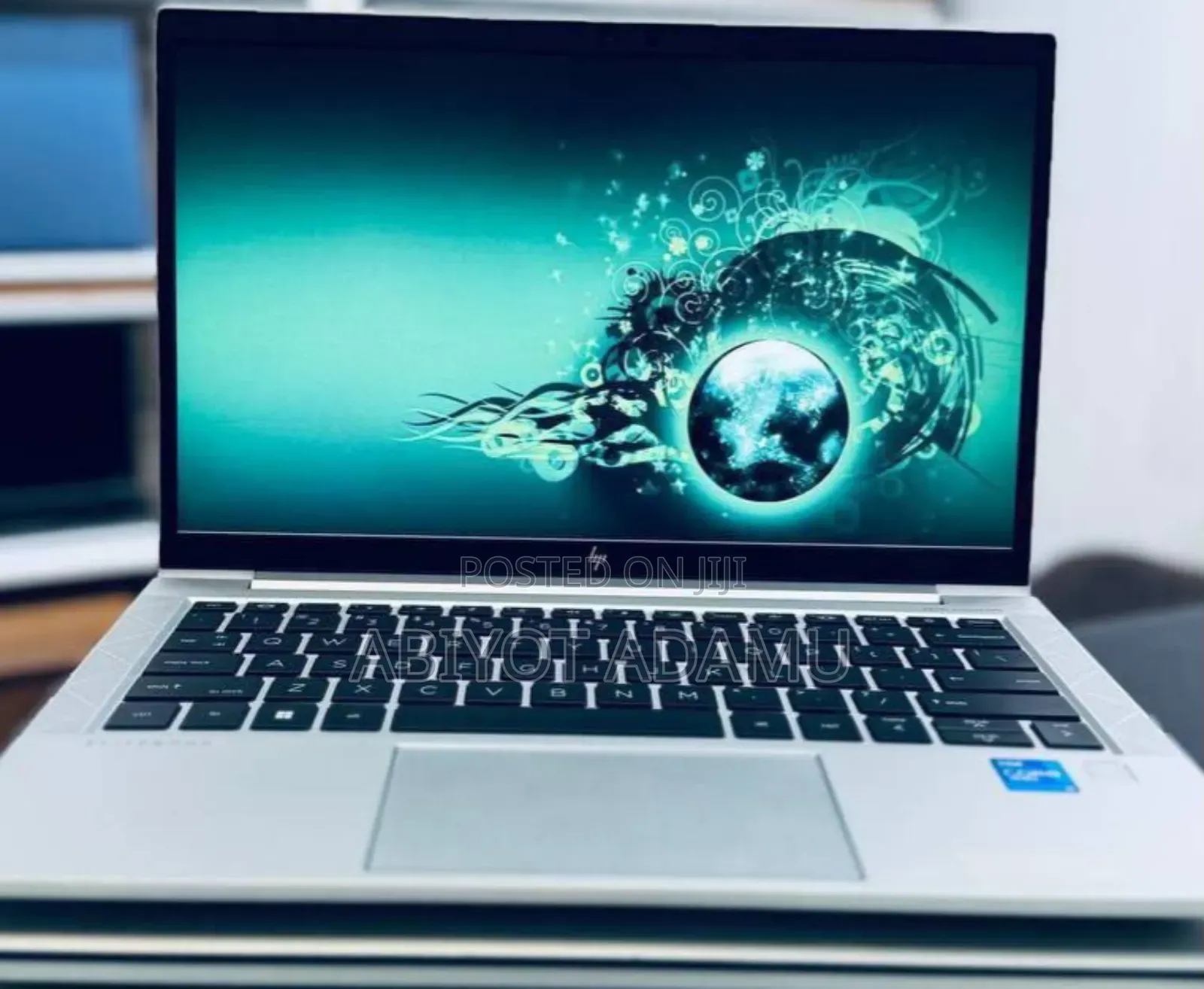 New Laptop HP EliteBook 830 G8 16GB Intel Core I7 SSD 512GB