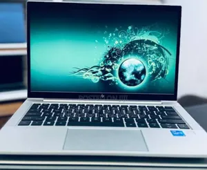 New Laptop HP EliteBook 830 G8 16GB Intel Core I7 SSD 512GB