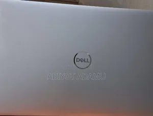 Photo - New Laptop Dell XPS 15 32GB Intel Core I7 SSD 512GB