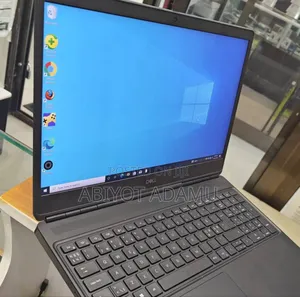 New Laptop Dell XPS 15 32GB Intel Core I7 SSD 512GB