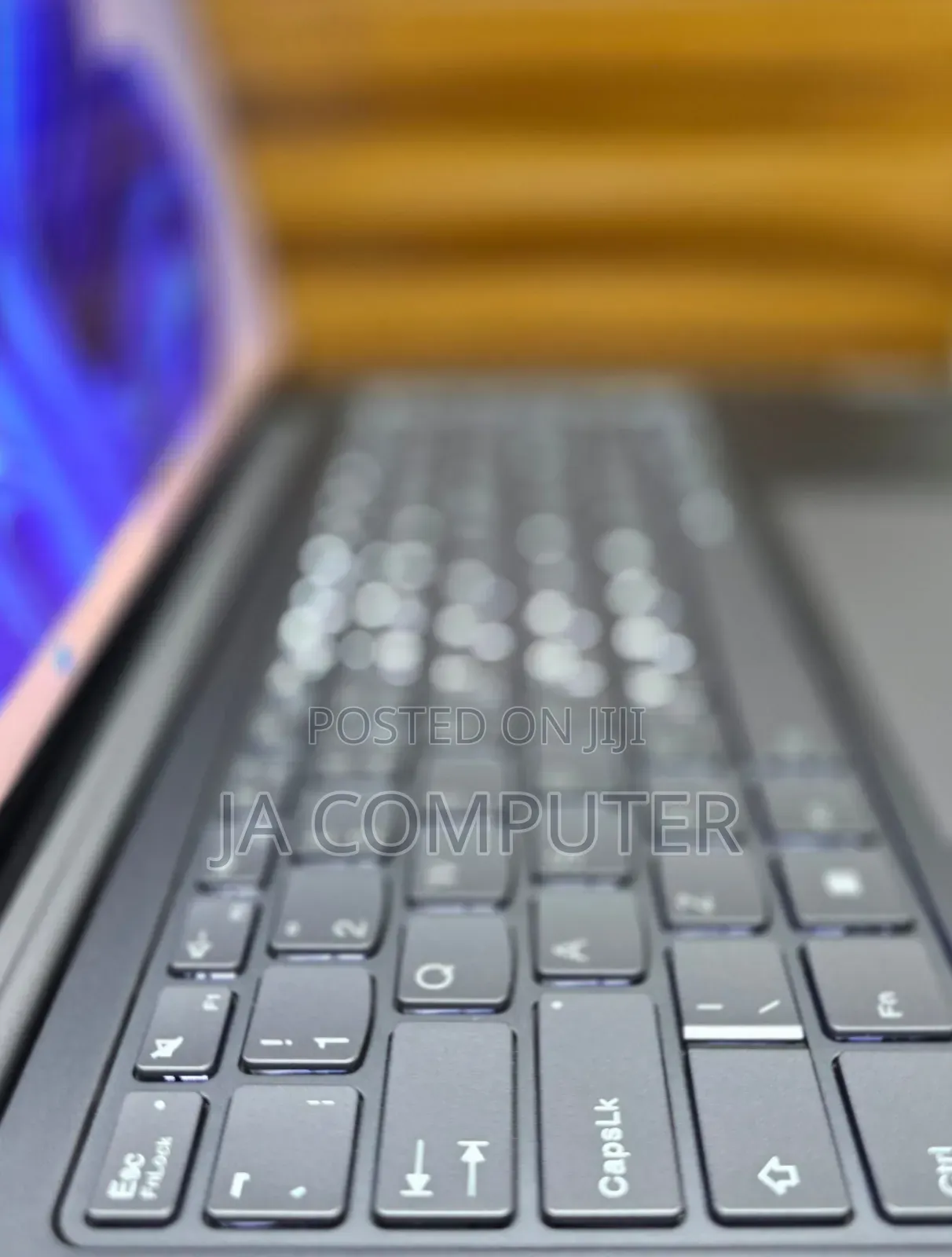 New Laptop Lenovo Yoga 7i 32GB Intel Core I7 SSD 1T