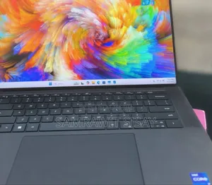 Photo - New Laptop Dell XPS 13 16GB Intel Core I7 SSD 512GB