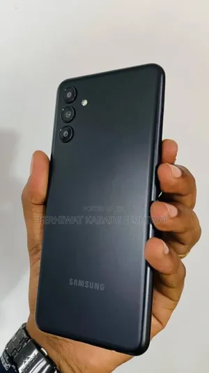 Photo - New Samsung Galaxy A13 5G 64 GB Black