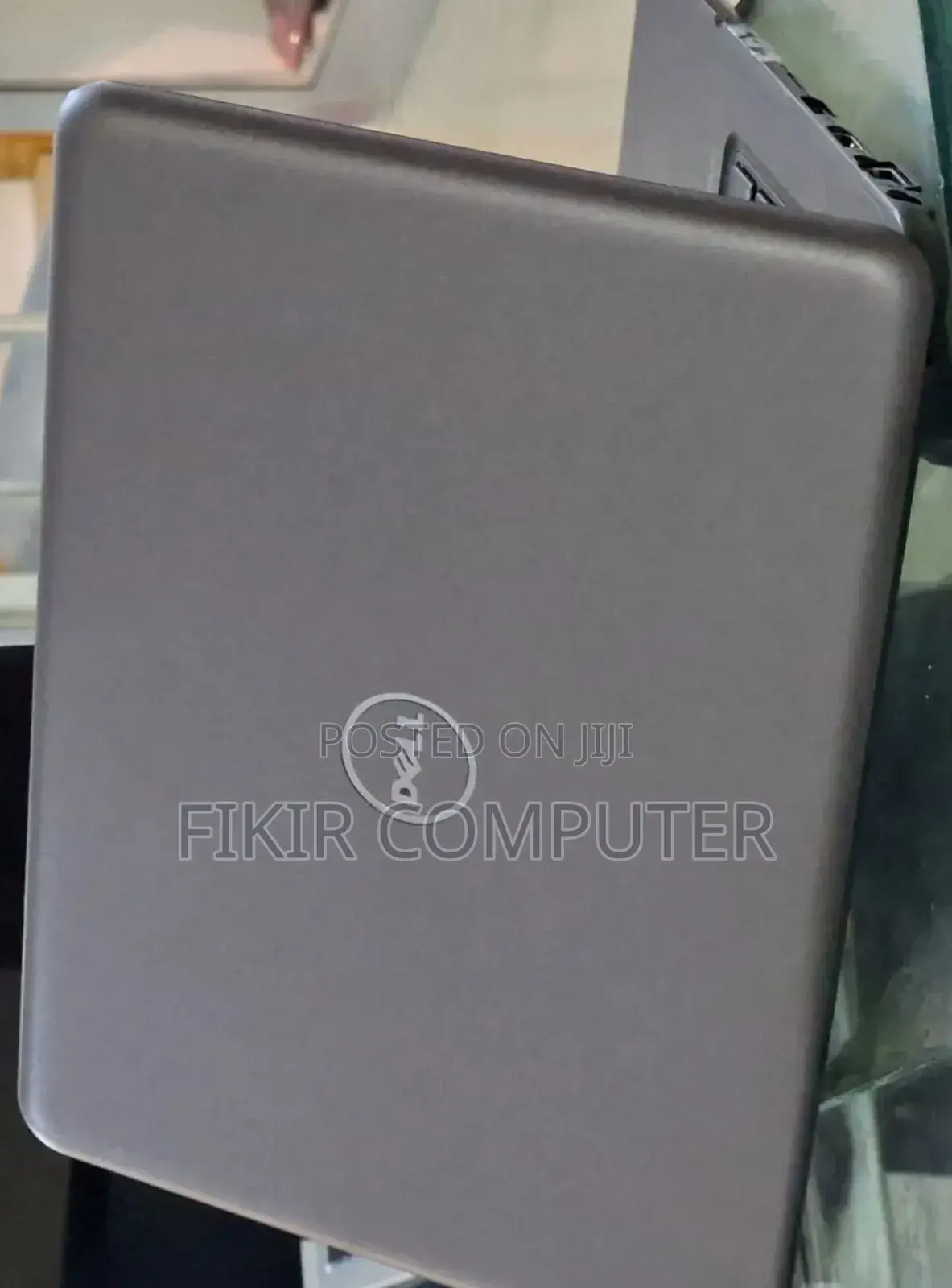 New Laptop Dell Latitude 3380 8GB Intel Core I5 SSD 256GB