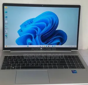 New Laptop HP ProBook 450 G8 8GB Intel Core I7 SSD 512GB