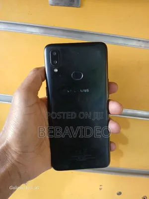 Photo - Samsung Galaxy A10s 32 GB Black