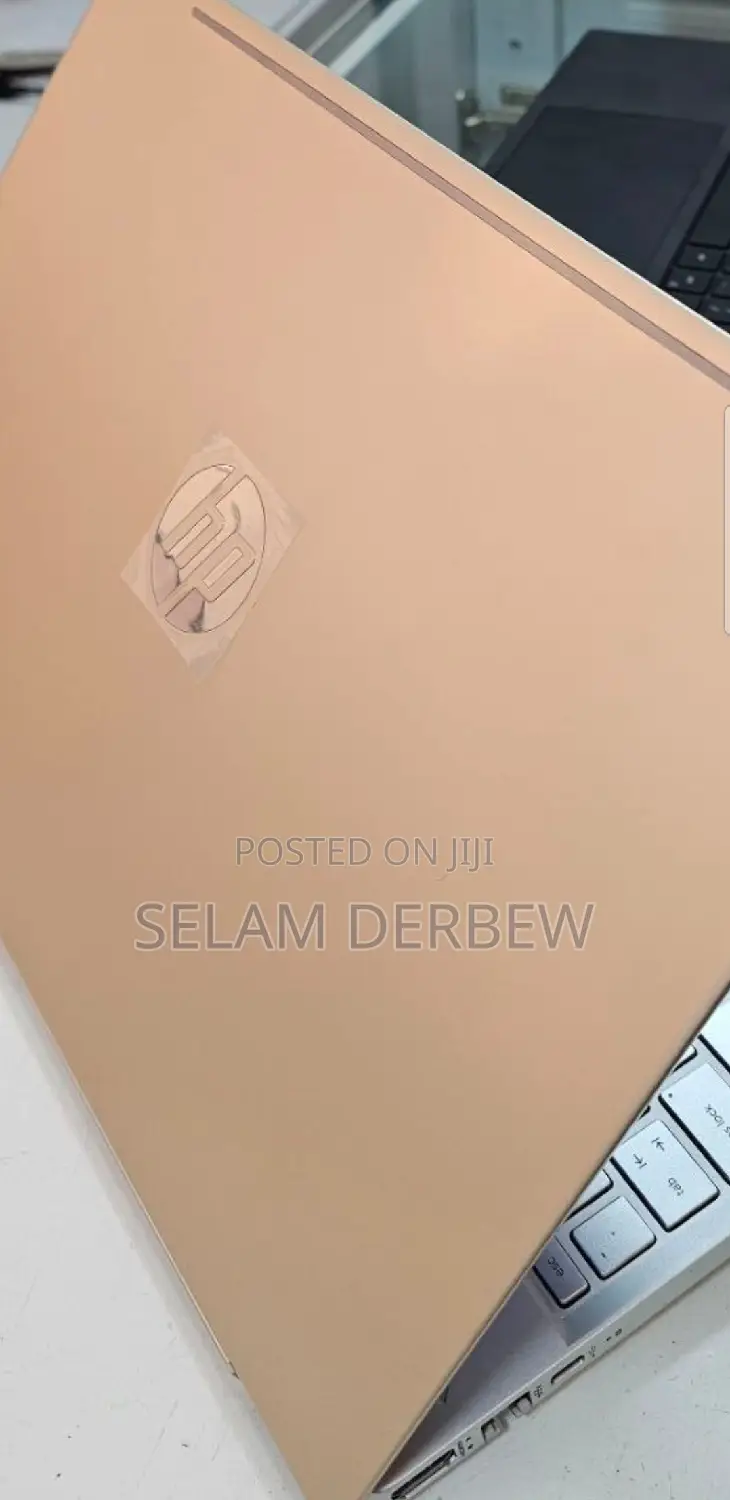 New Laptop HP Pavilion 15 8GB Intel Core I7 SSD 512GB