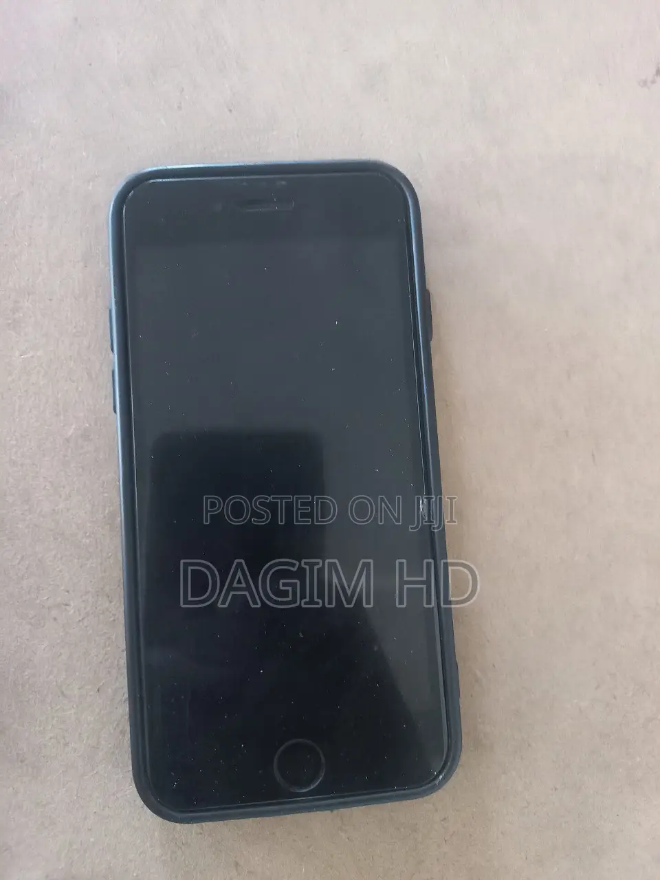 Apple iPhone SE (2020) 64 GB Black