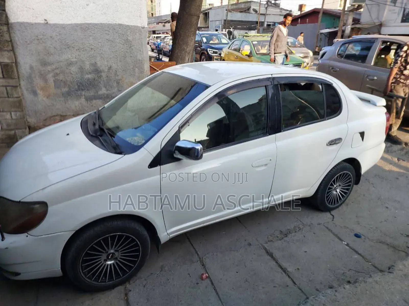 Toyota Platz 2003 White