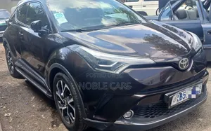 Photo - Toyota C-HR 2019 Gray