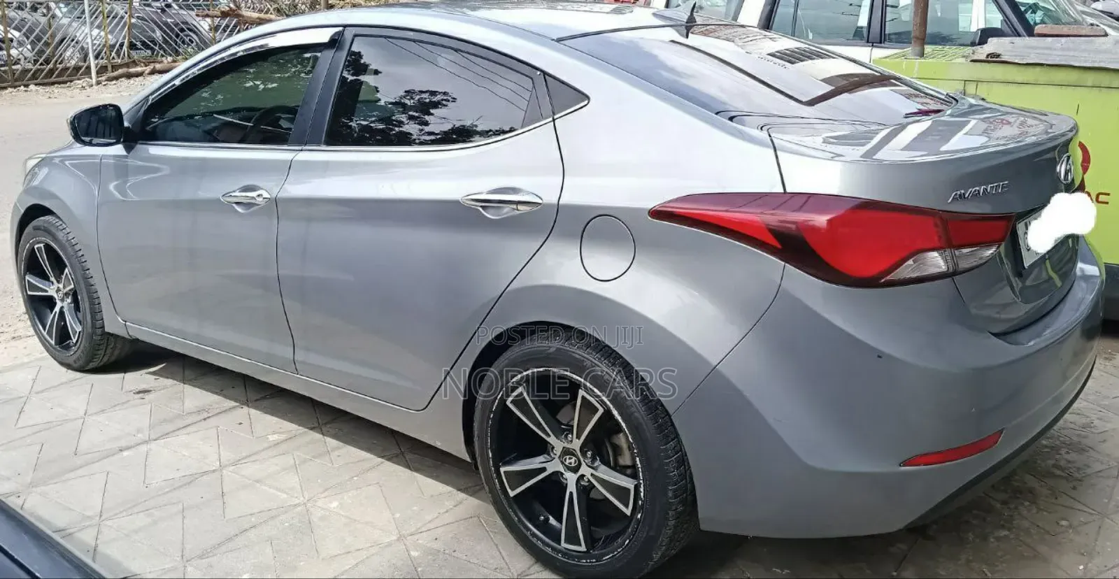 Hyundai Avante 2015 Silver