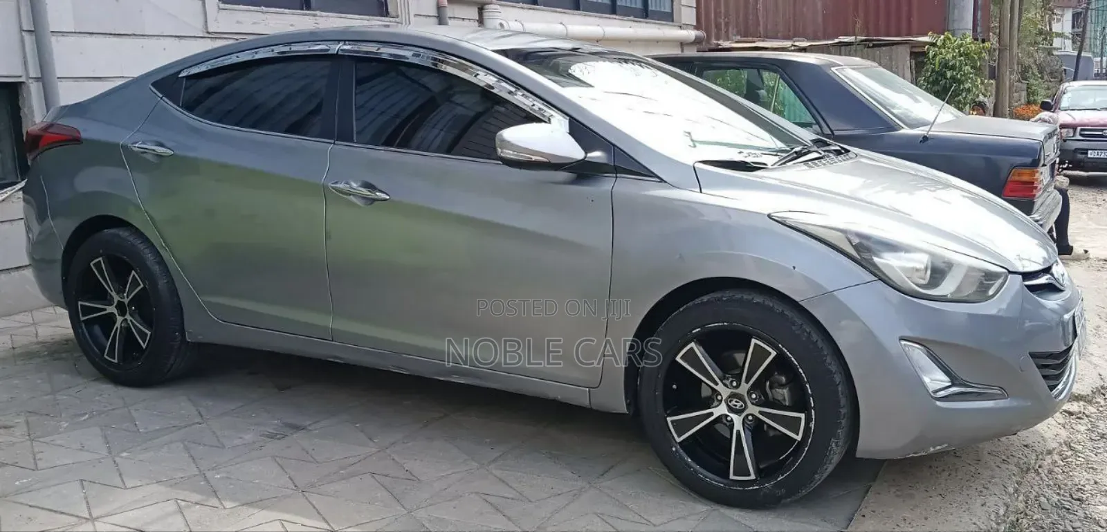 Hyundai Avante 2015 Silver