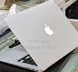 Photo - New Laptop Apple MacBook Air 2017 8GB Intel Core I7 SSD 512GB