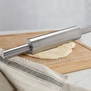 ዘመናዊ የብረት ሊጥ መዳመጫ