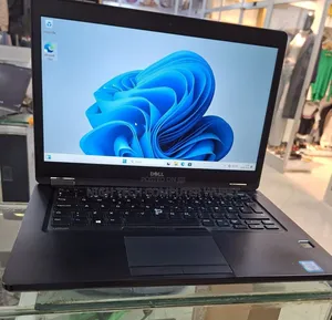 Laptop Dell Latitude 5310 8GB Intel Core I5 SSD 256GB