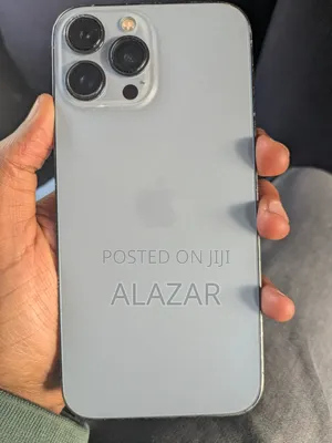 Photo - Apple iPhone 13 Pro Max 256 GB Gray