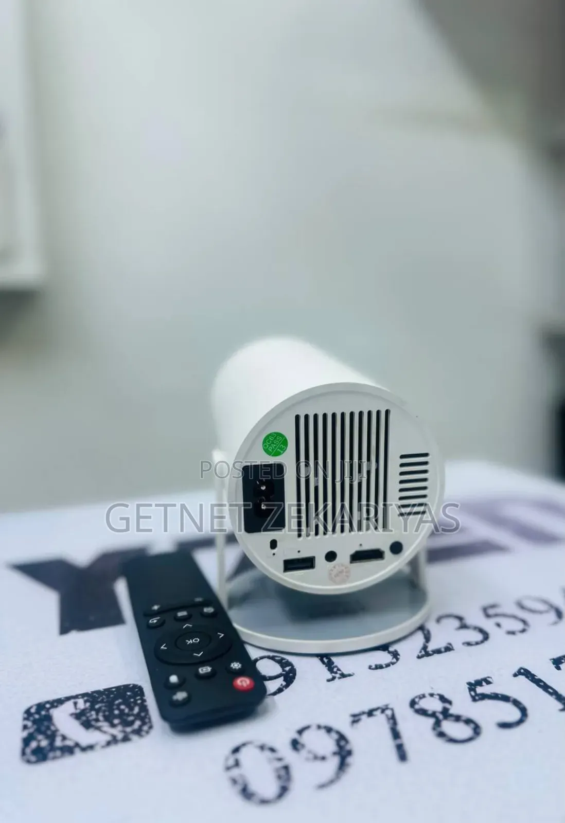 Ultra Mini Projectore