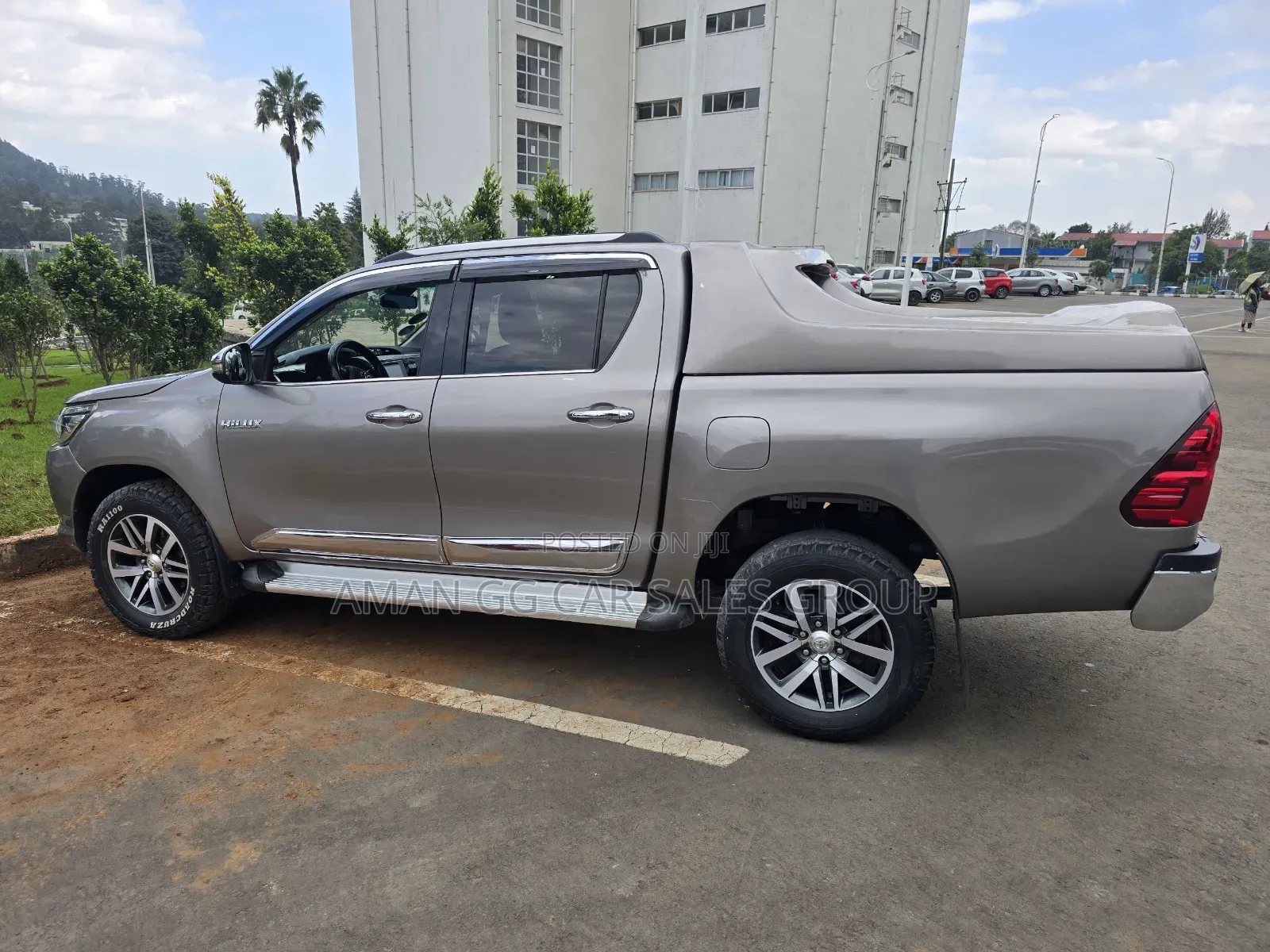 Toyota Hilux 2017 Gold