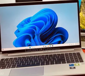 New Laptop HP 16GB Intel Core I7 SSD 512GB