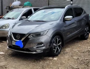 Nissan Qashqai 2018 Silver