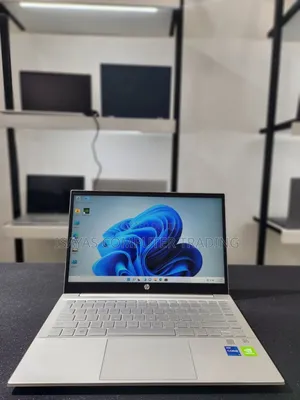 New Laptop HP Pavilion 14 16GB Intel Core I7 SSD 512GB