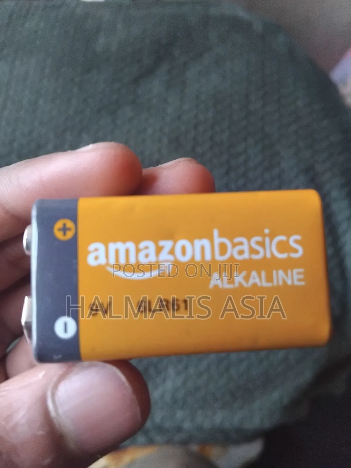 Amazon Basics 9v Battery