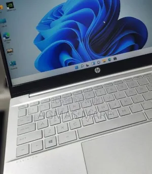 Photo - New Laptop HP Pavilion 14 16GB Intel Core i7 SSD 512GB