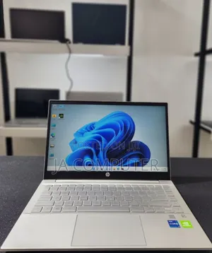 New Laptop HP Pavilion 14 16GB Intel Core I7 SSD 512GB