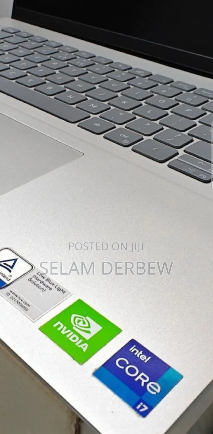 New Laptop Dell Inspiron 15 16GB Intel Core I7 SSD 512GB