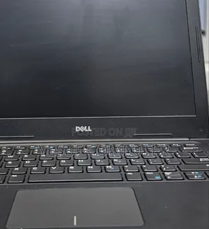 Photo - New Laptop Dell Latitude 3380 8GB Intel Core I5 SSD 256GB