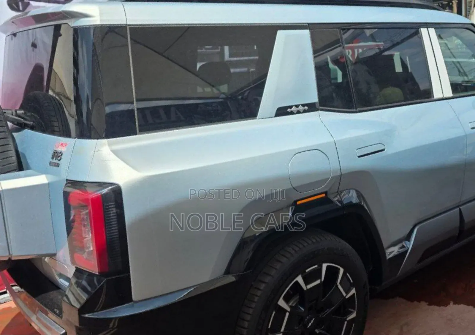 New BYD Leopard 8 2.0 Hybrid AWD 2025 Matt Black