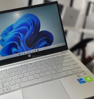 New Laptop HP Pavilion 14 16GB Intel Core I7 SSD 512GB