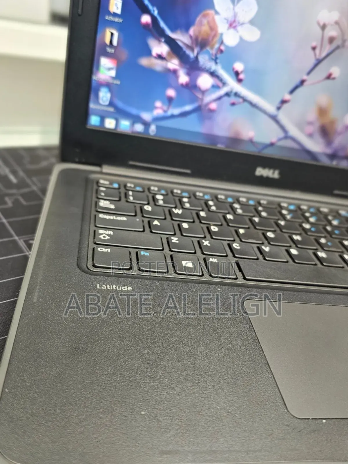 New Laptop Dell Latitude 3380 8GB Intel Core I5 SSD 256GB