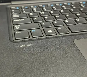 New Laptop Dell Latitude 3380 8GB Intel Core I5 SSD 256GB