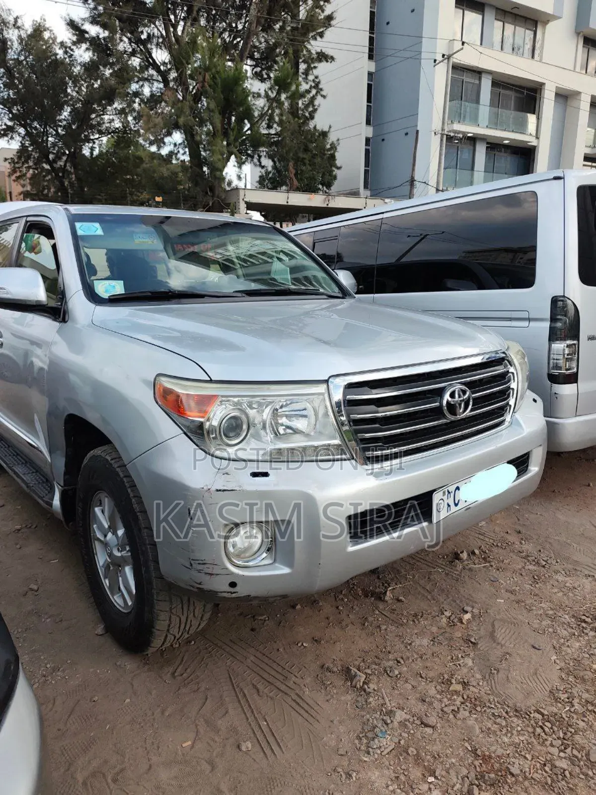 Toyota Land Cruiser 4.5 V8 DSL 2013 Silver