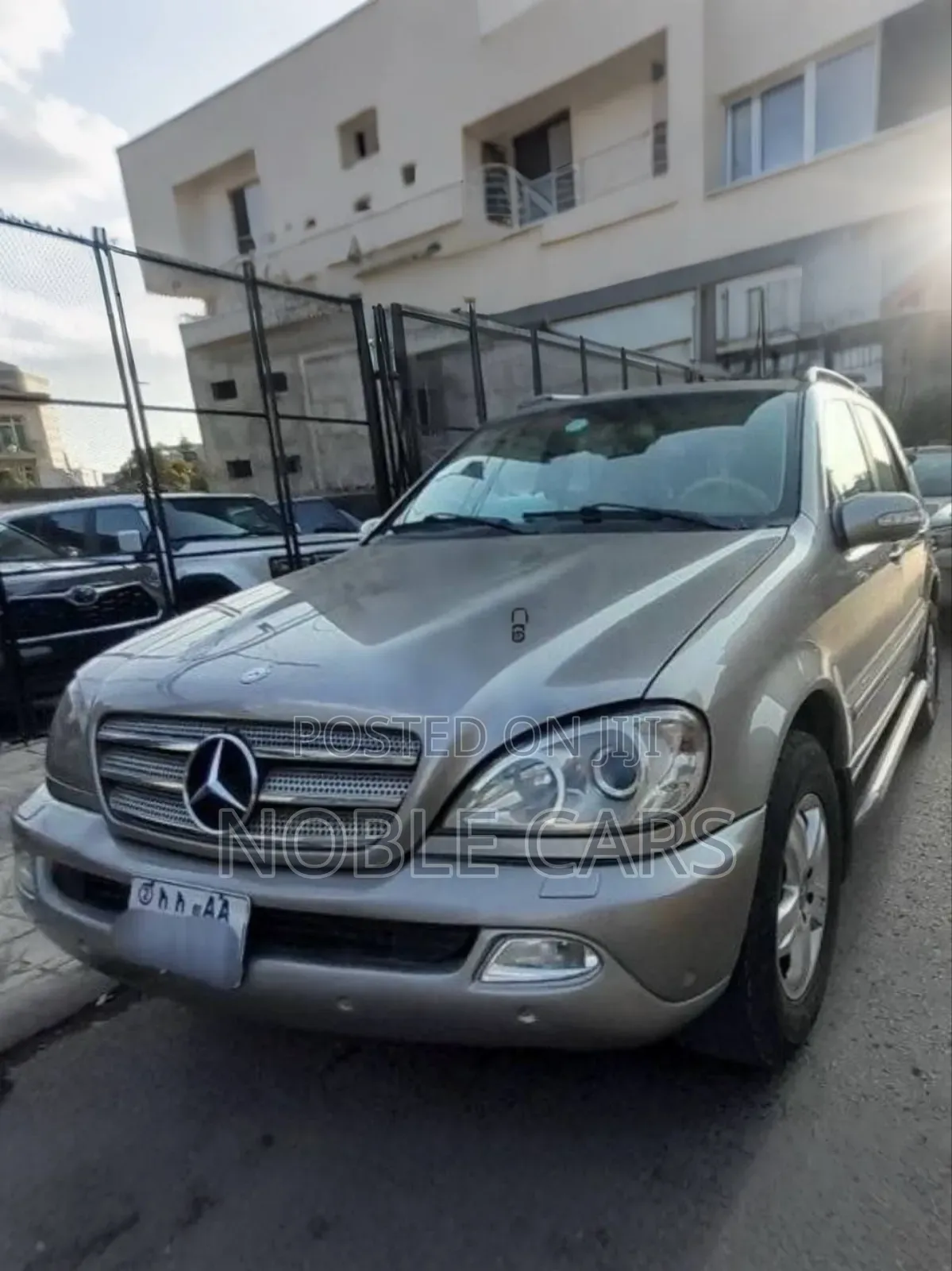 Mercedes-Benz M Class ML 350 AWD 4Matic (3.5L V6 7A) 2006 Gold