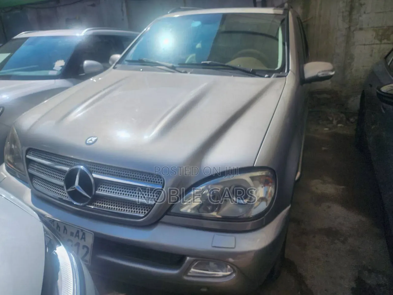 Mercedes-Benz M Class ML 350 AWD 4Matic (3.5L V6 7A) 2006 Gold