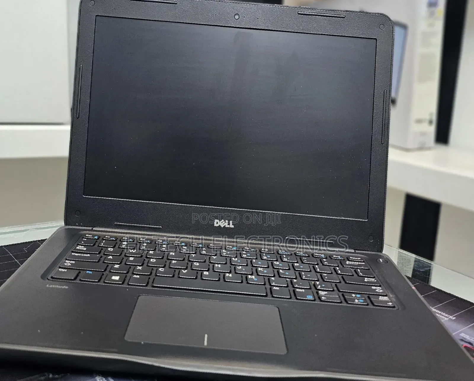 New Laptop Dell Latitude 3380 8GB Intel Core I5 SSD 256GB