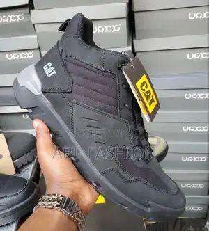 Photo - Caterpillar Crail Boots. Master Quality