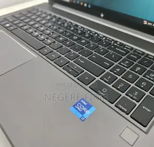 New Laptop HP ZBook Power G9 I7 32GB Intel Core I7 SSD 1T