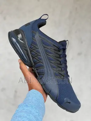 Puma Voltaic Evo Sneaker