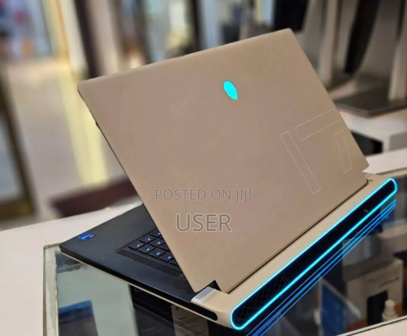 New Laptop Alienware Area-51m 32GB Intel Core I7 SSD 512GB