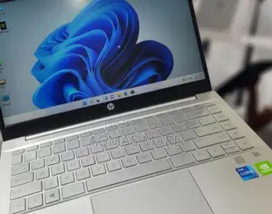 New Laptop HP Pavilion 14 16GB Intel Core i7 SSD 512GB